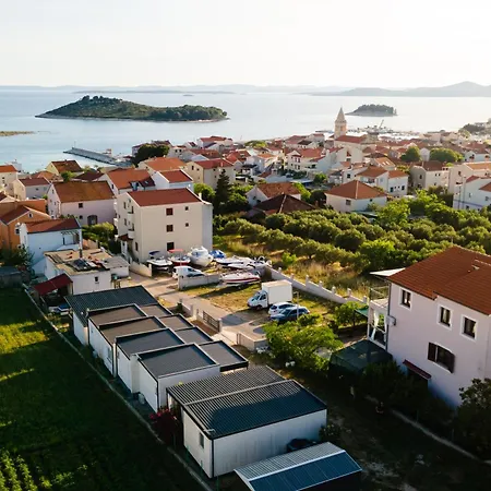 Mobile House Seashell Pakoštane
