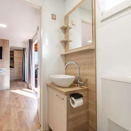 Mobile House Seashell